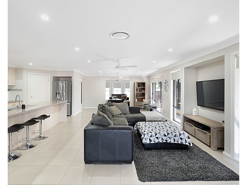 45 Birch Grove, Aberglasslyn NSW 2320