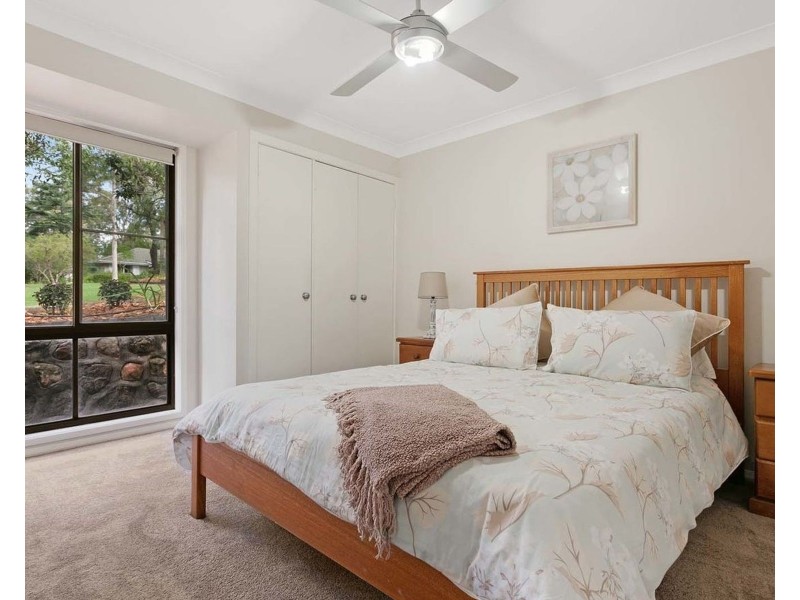 8 Moore Road, Bolwarra Heights NSW 2320