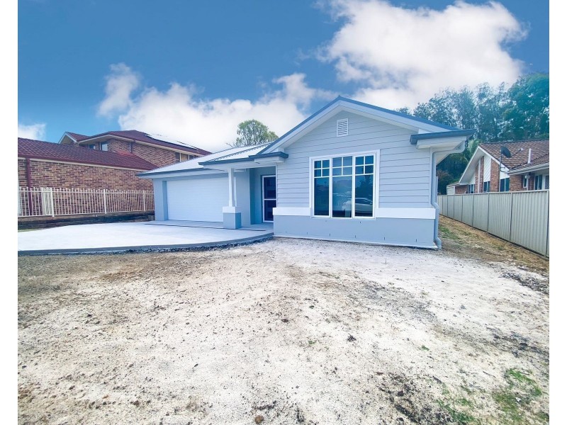 65 Lindsay Street, Cessnock NSW 2325