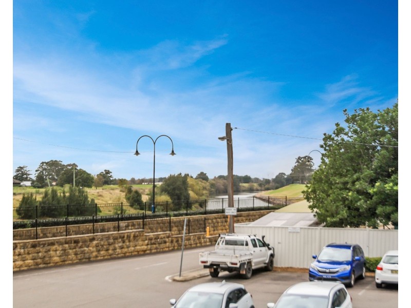 8/318  High Street, Maitland NSW 2320