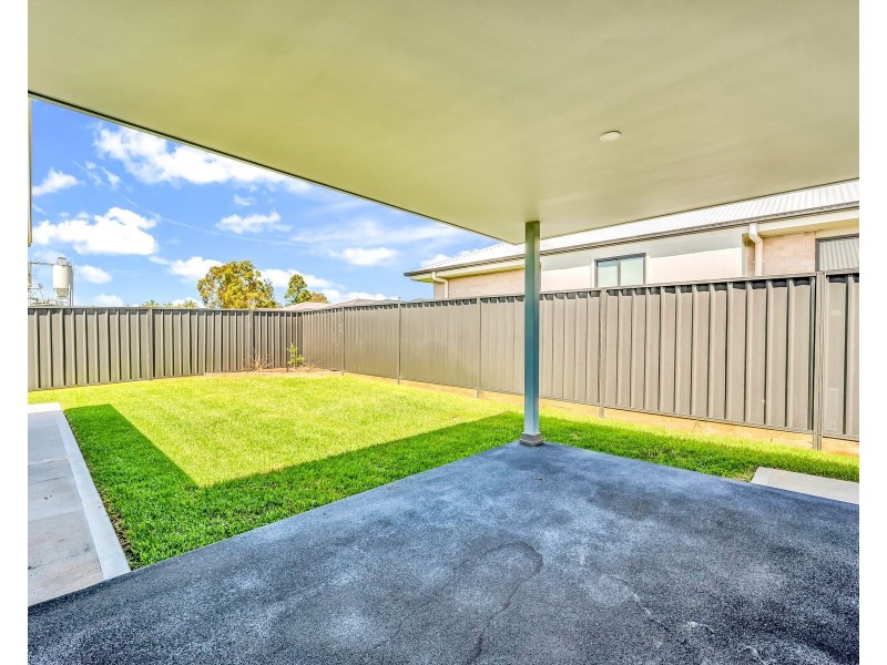 9/13 Ruby Road, Rutherford NSW 2320