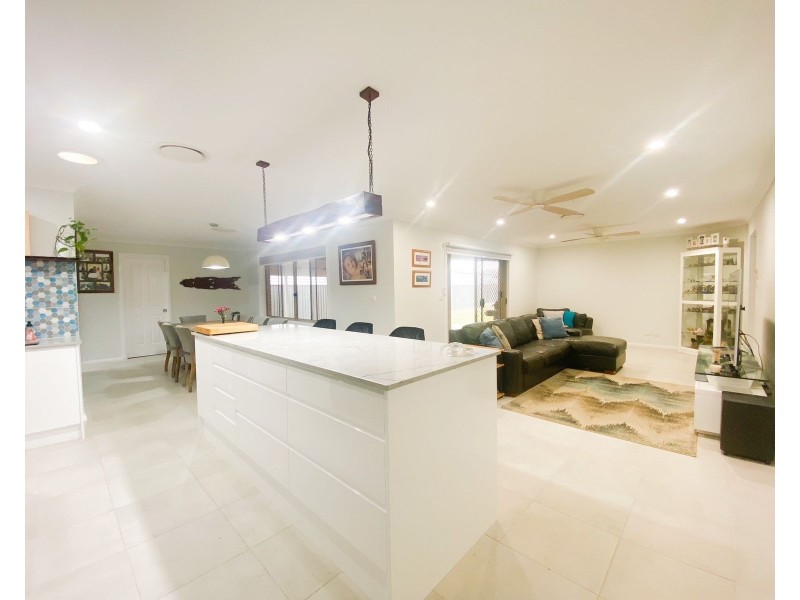 25 Poplar Level Terrace, East Branxton NSW 2335