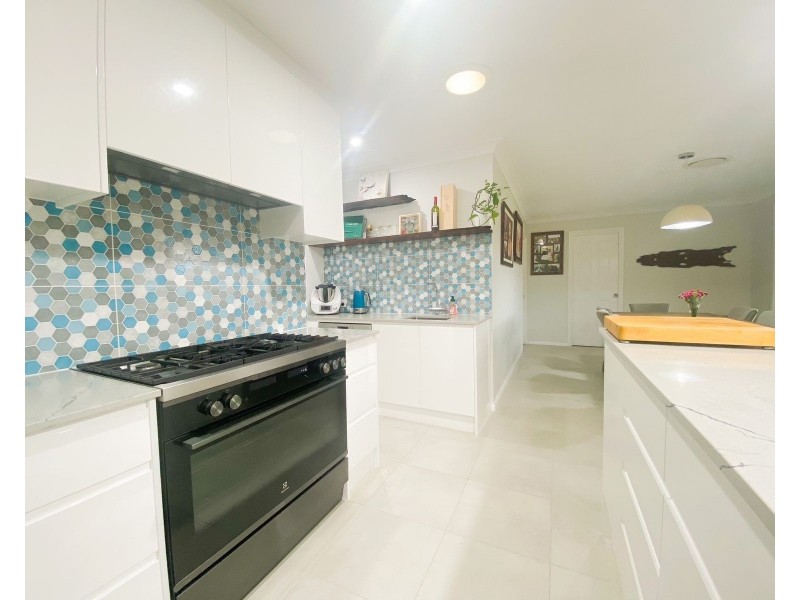 25 Poplar Level Terrace, East Branxton NSW 2335