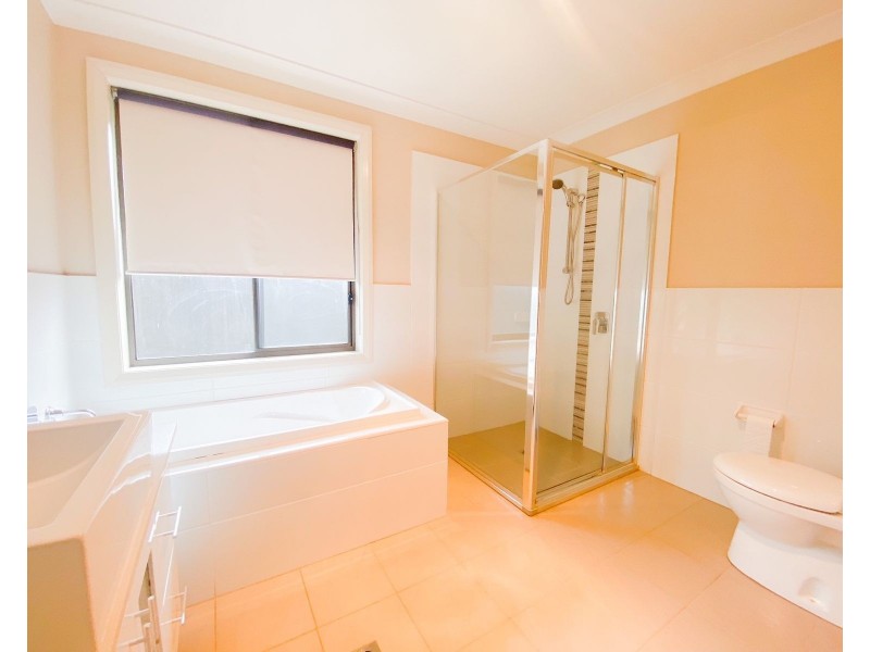 128 McKeachie Drive, Aberglasslyn NSW 2320