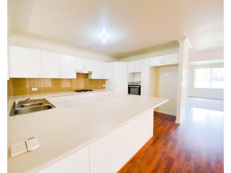 21B St Fagans Parade, Rutherford NSW 2320