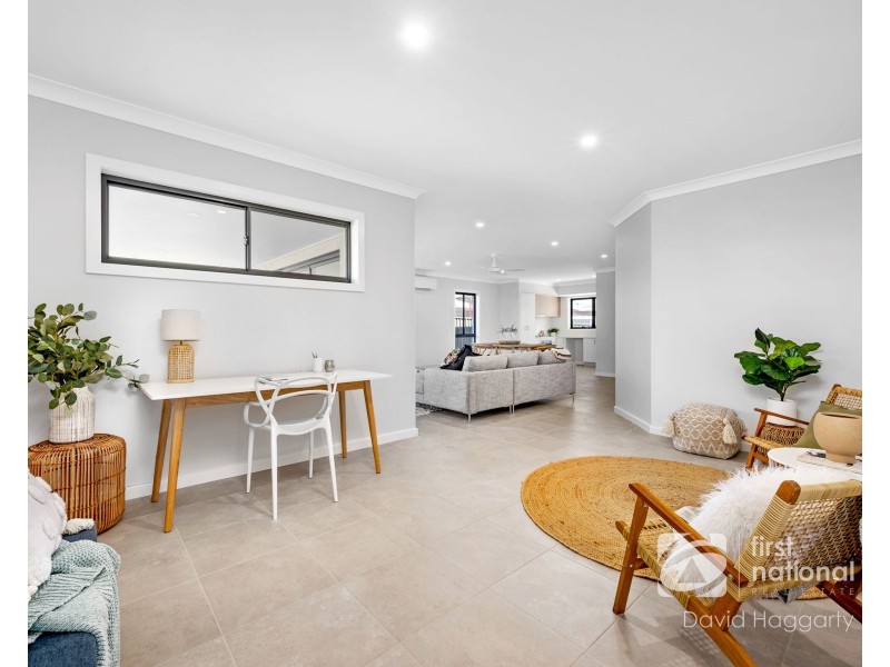 8/13 Ruby Road, Rutherford NSW 2320