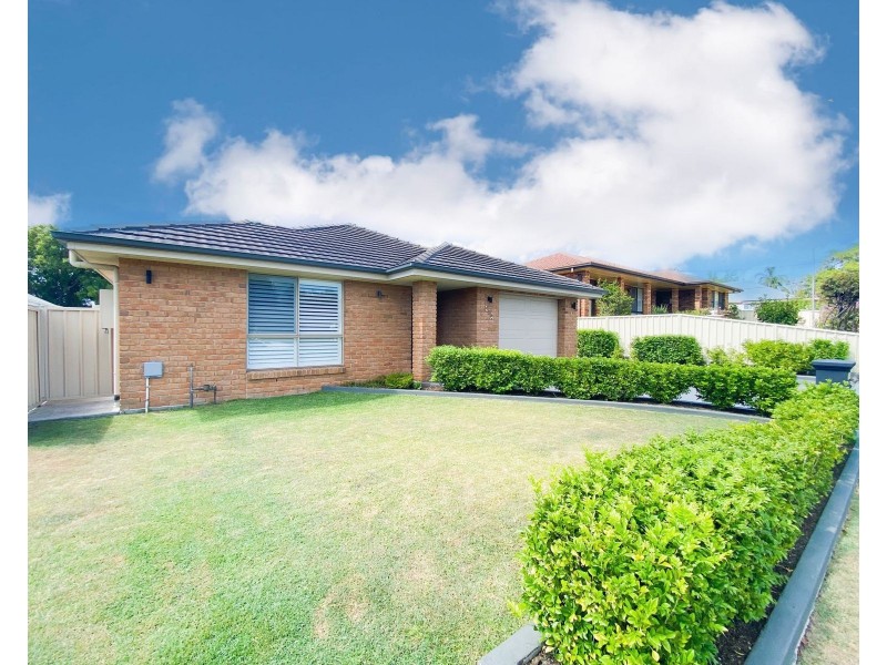 20A Glover Street, East Maitland NSW 2323