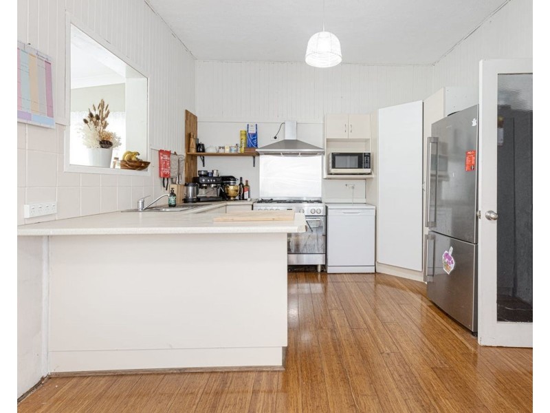 48 Morpeth Road, East Maitland NSW 2323