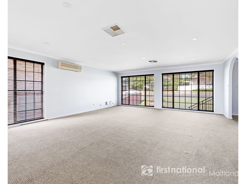 90 Thompson Street, East Maitland NSW 2323