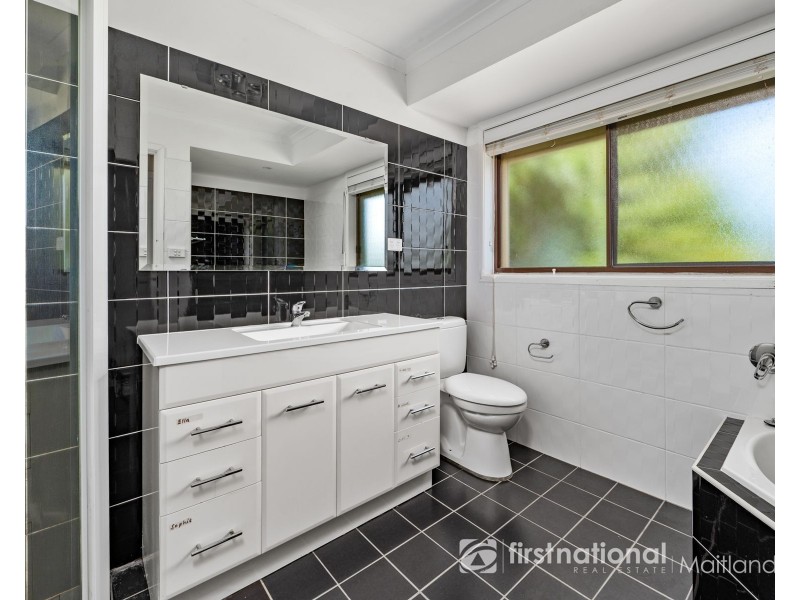 90 Thompson Street, East Maitland NSW 2323