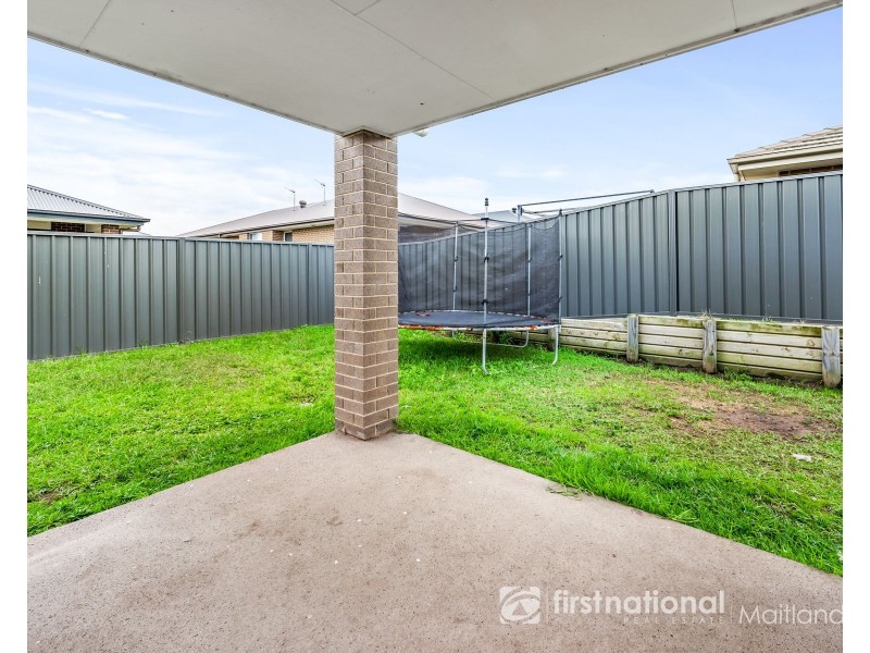14 Gleneagles Avenue, Heddon Greta NSW 2321