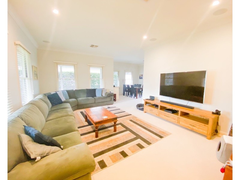 83 Belmore Road, Lorn NSW 2320