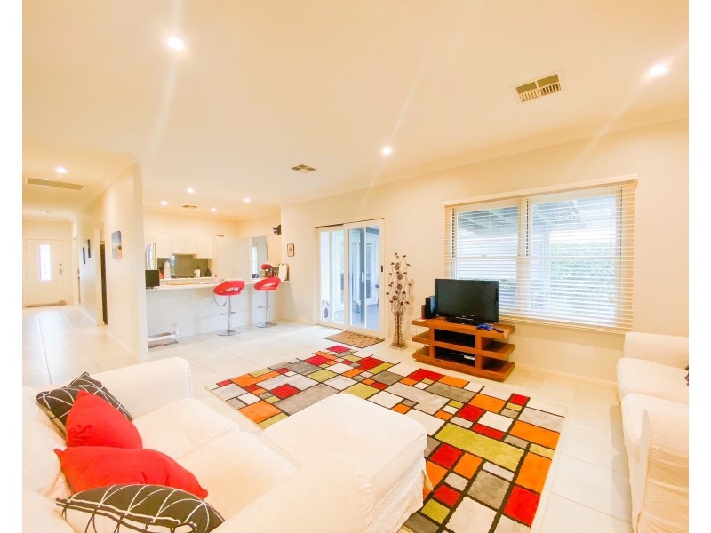 83 Belmore Road, Lorn NSW 2320