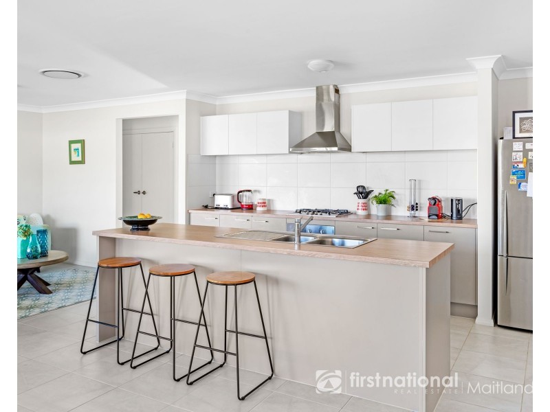 70 Redwood Drive, Gillieston Heights NSW 2321