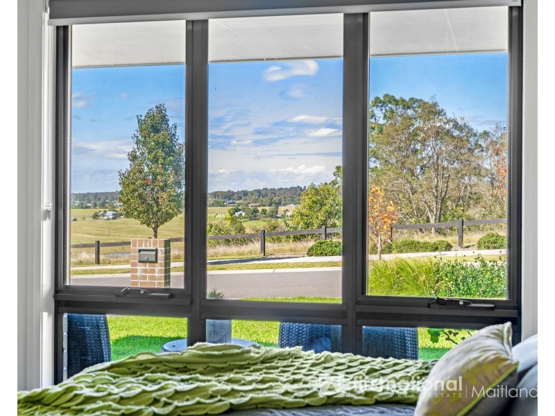 70 Redwood Drive, Gillieston Heights NSW 2321