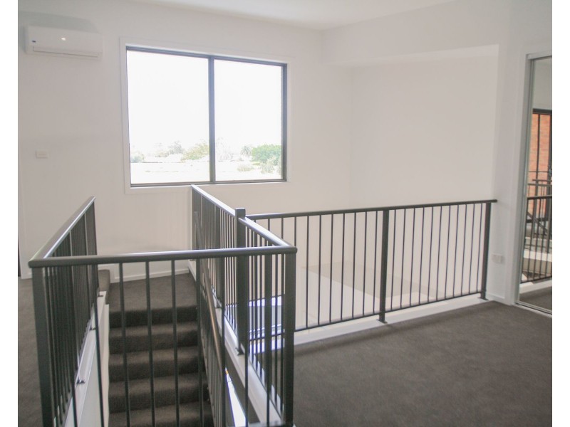 10/318 High Street, Maitland NSW 2320