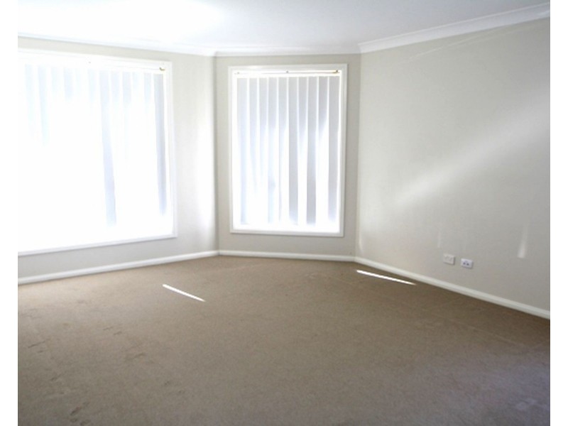 18 Riley James Drive, Raworth NSW 2321