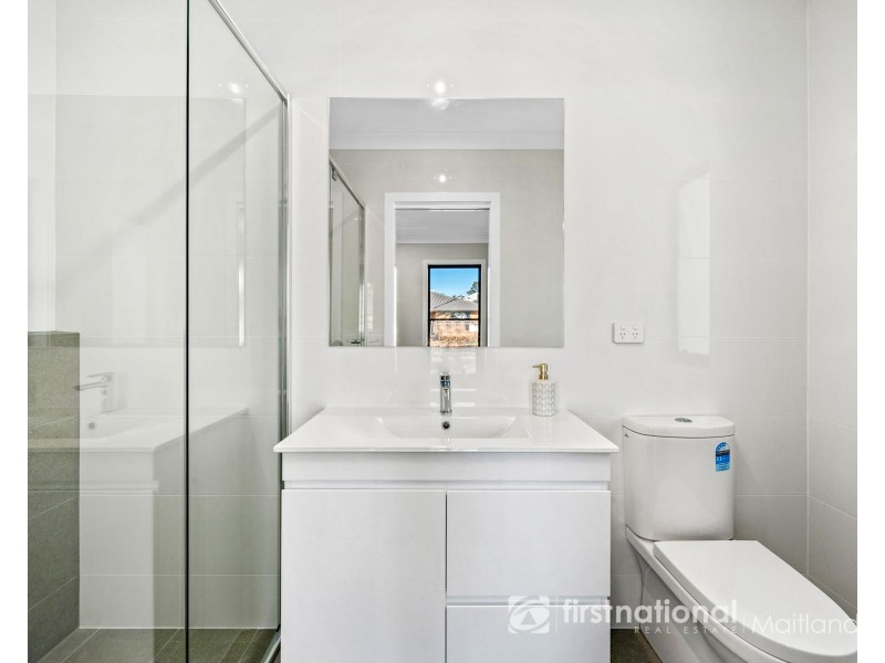 1/6 Tourmaline Drive, Rutherford NSW 2320