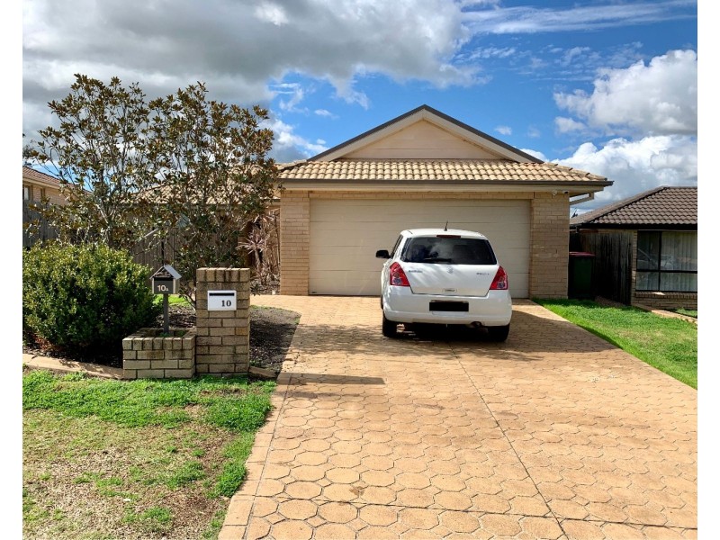 10 Hibiscus Crescent, Aberglasslyn NSW 2320