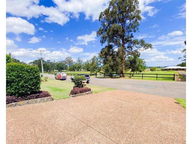 100 Dalveen Road, Largs NSW 2320