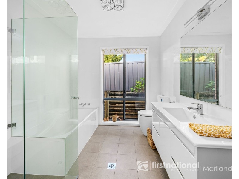 34 Maitland Road, Bolwarra NSW 2320