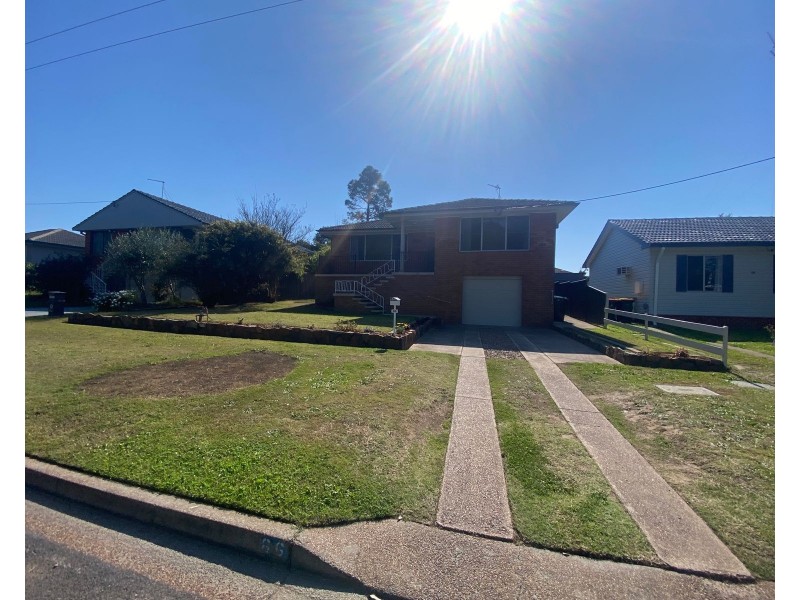 66 Perth Avenue, East Maitland NSW 2323