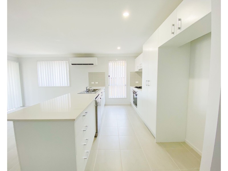 7 Martha Road, Edgeworth NSW 2285