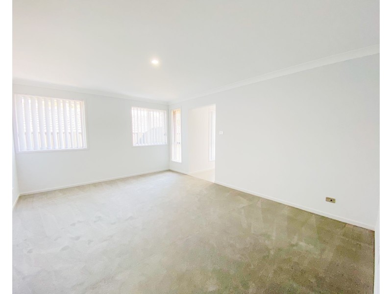 7 Martha Road, Edgeworth NSW 2285