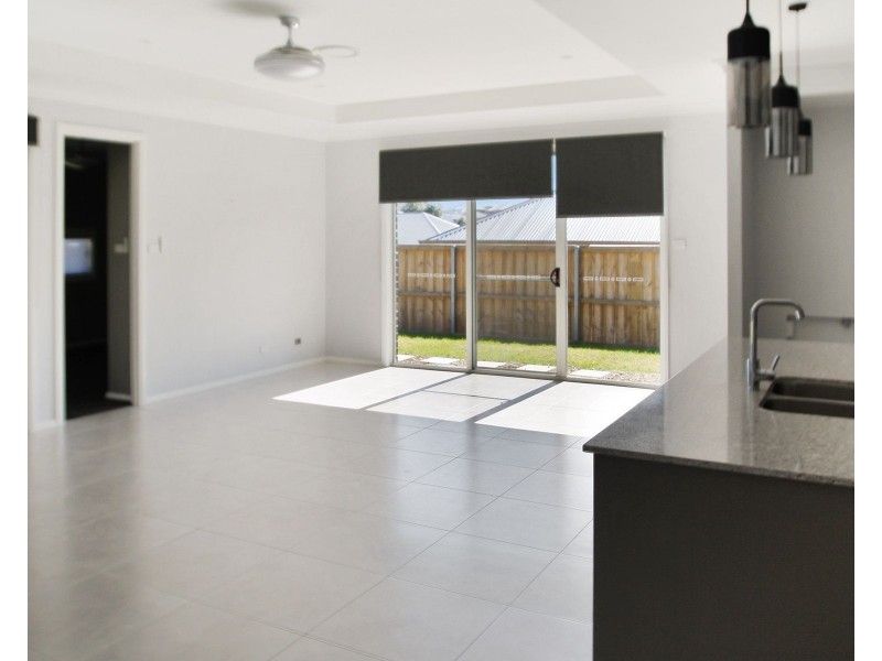 57A McKeachie Drive, Aberglasslyn NSW 2320