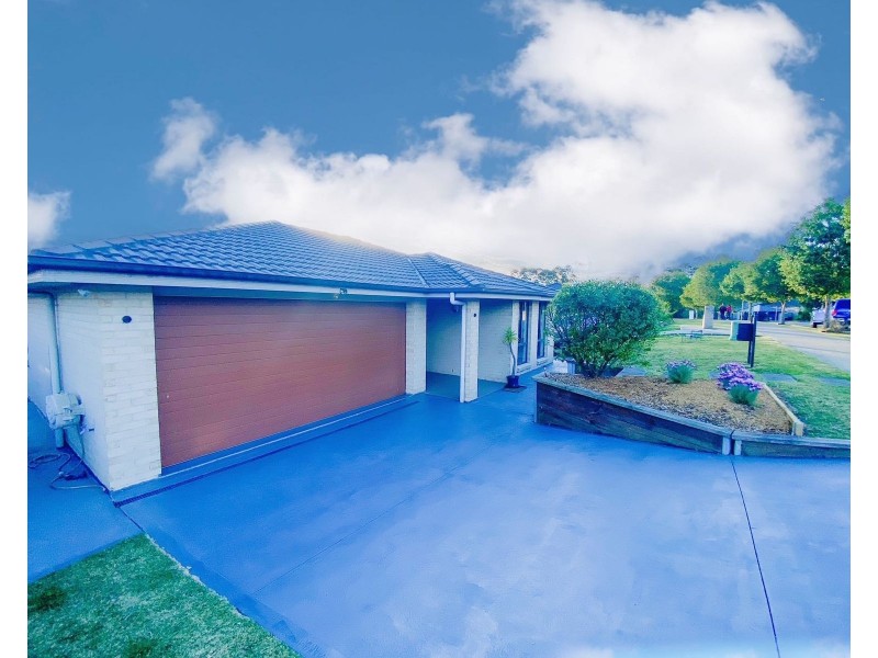 12 Saddlers Drive, Gillieston Heights NSW 2321