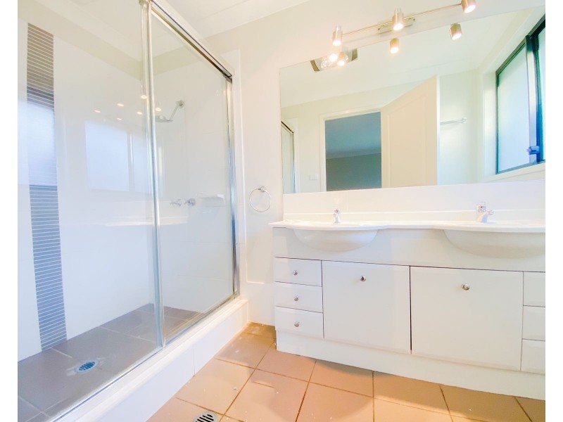 12 Saddlers Drive, Gillieston Heights NSW 2321