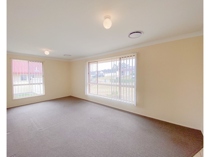 49 Benjamin Circle, Rutherford NSW 2320