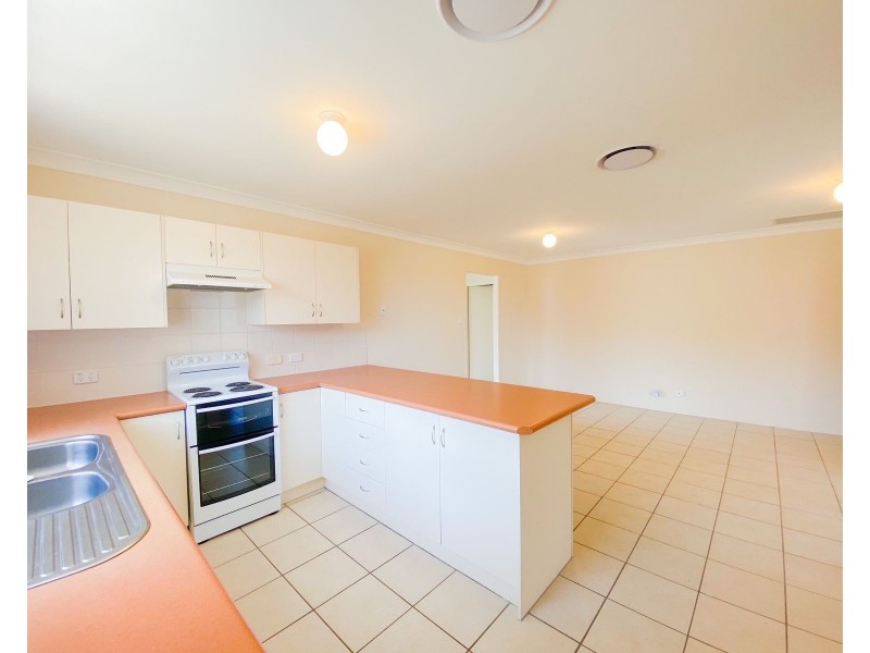 49 Benjamin Circle, Rutherford NSW 2320