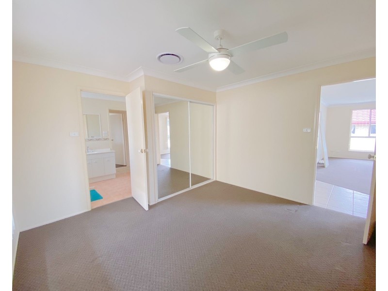 49 Benjamin Circle, Rutherford NSW 2320