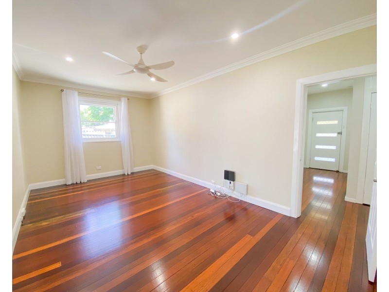 10 Robins Street, Horseshoe Bend NSW 2320