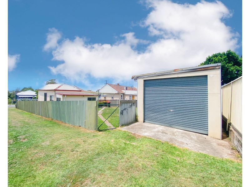 64 Brooks Street, Telarah NSW 2320