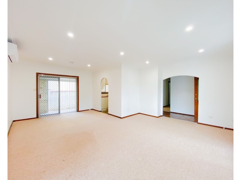 16 Paterson Street, East Maitland NSW 2323