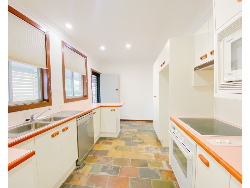 16 Paterson Street, East Maitland NSW 2323