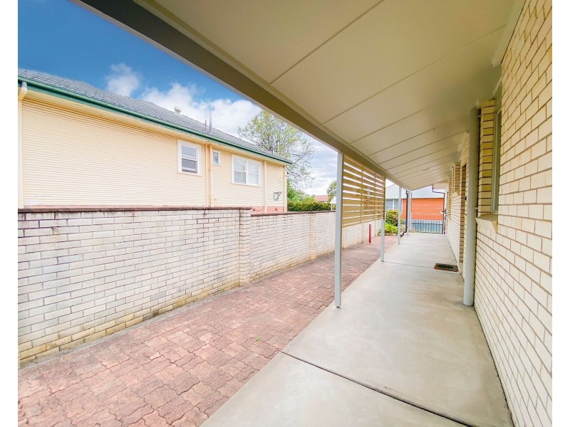 16 Paterson Street, East Maitland NSW 2323