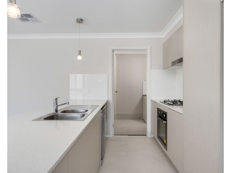 12B Mackillop Drive, Morisset NSW 2264