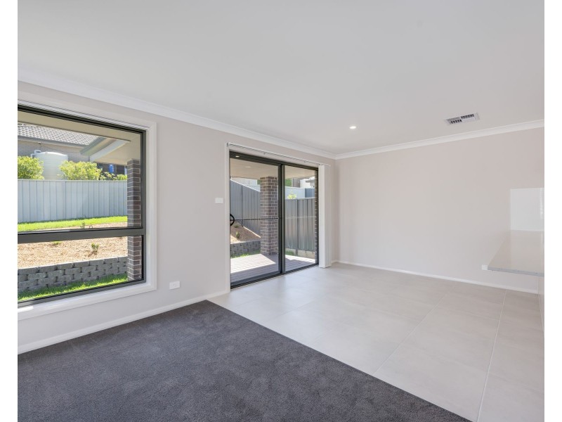 12B Mackillop Drive, Morisset NSW 2264