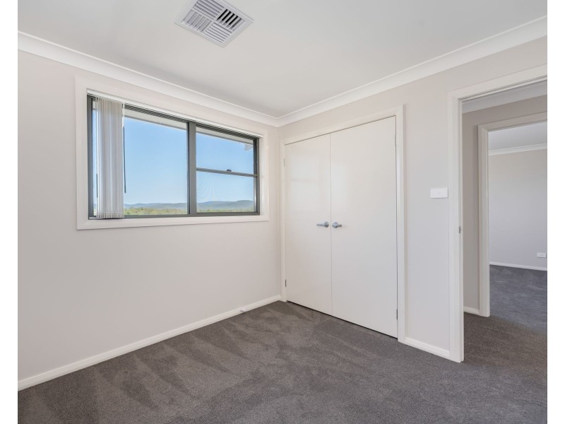12B Mackillop Drive, Morisset NSW 2264