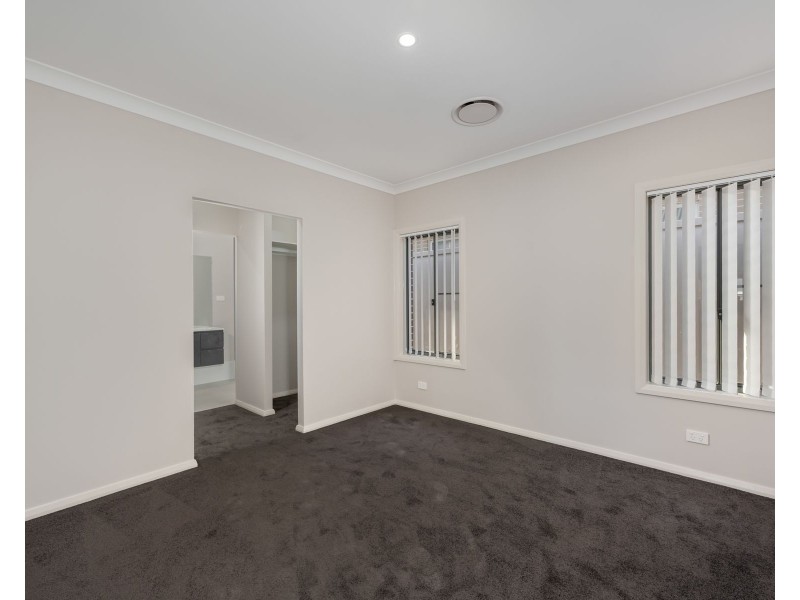 20 Peachy Avenue, North Rothbury NSW 2335