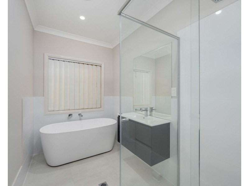 20 Peachy Avenue, North Rothbury NSW 2335