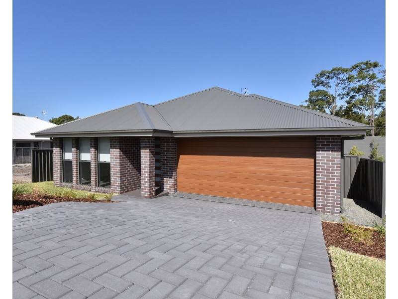 75 Fishermans Drive, Teralba NSW 2284