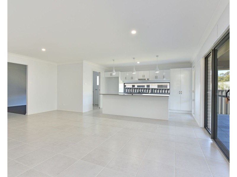 75 Fishermans Drive, Teralba NSW 2284