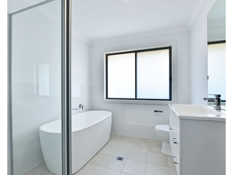 75 Fishermans Drive, Teralba NSW 2284