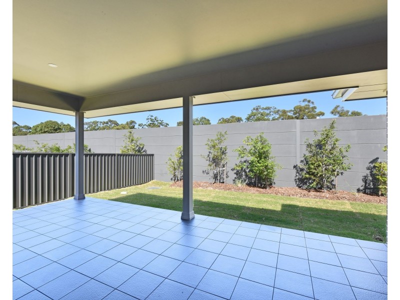 75 Fishermans Drive, Teralba NSW 2284