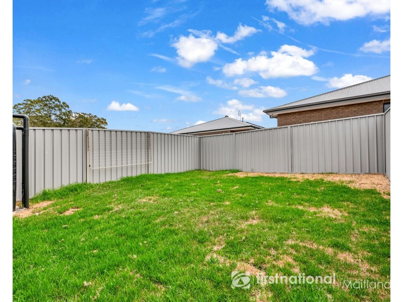 2/11 Snowgum Road, Karuah NSW 2324