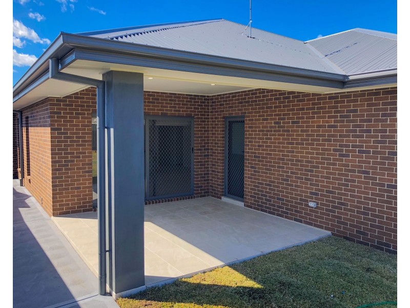 2 Mirani Street, Largs NSW 2320